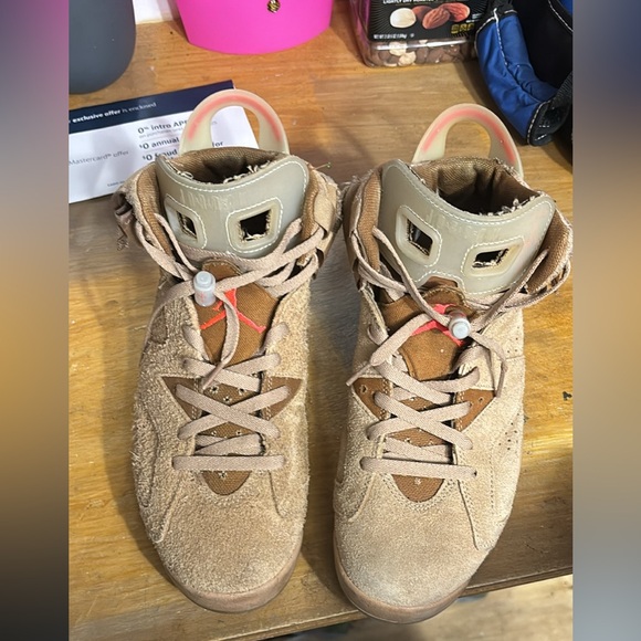 travis 6s price